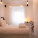 Hello Warsaw New Life Art Filled Apartment